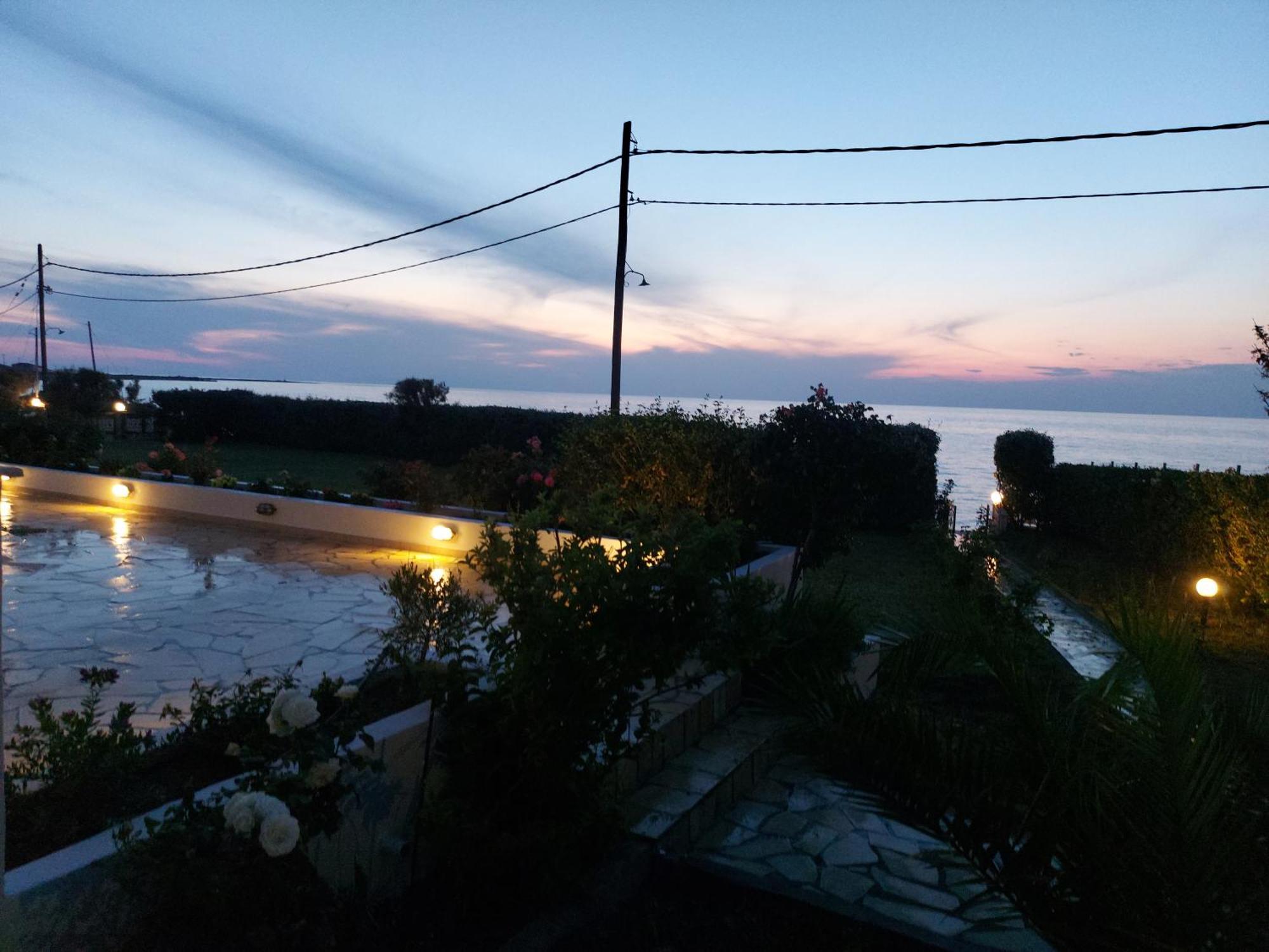 Aktaion Apartments Samothráki エクステリア 写真