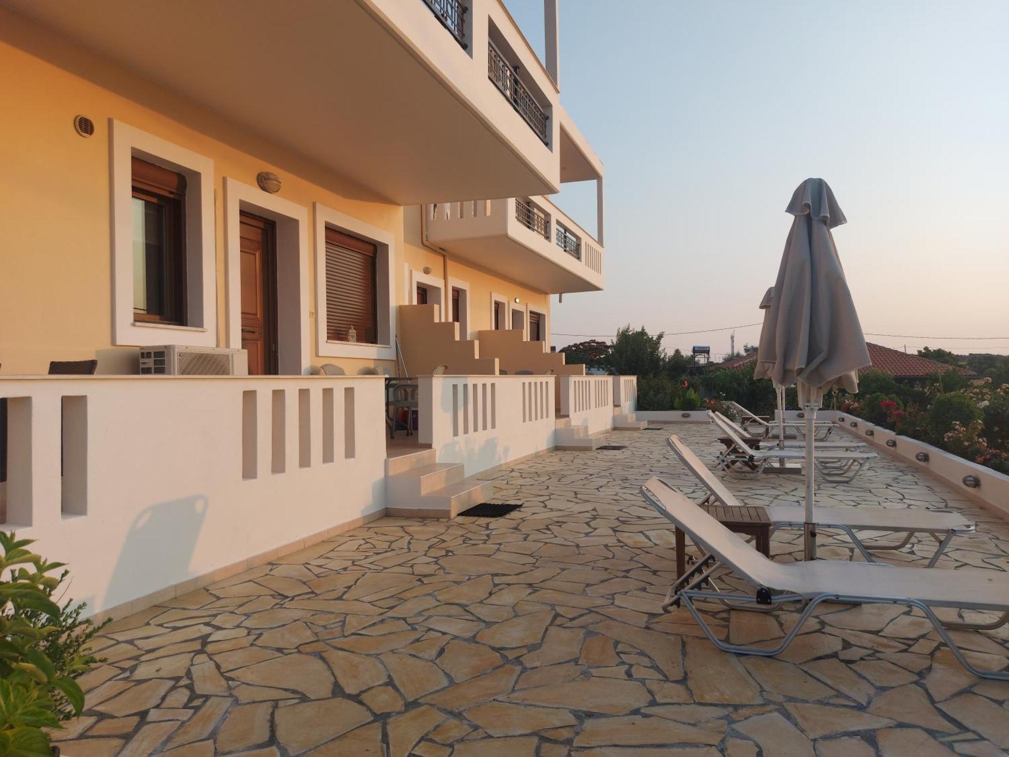Aktaion Apartments Samothráki エクステリア 写真
